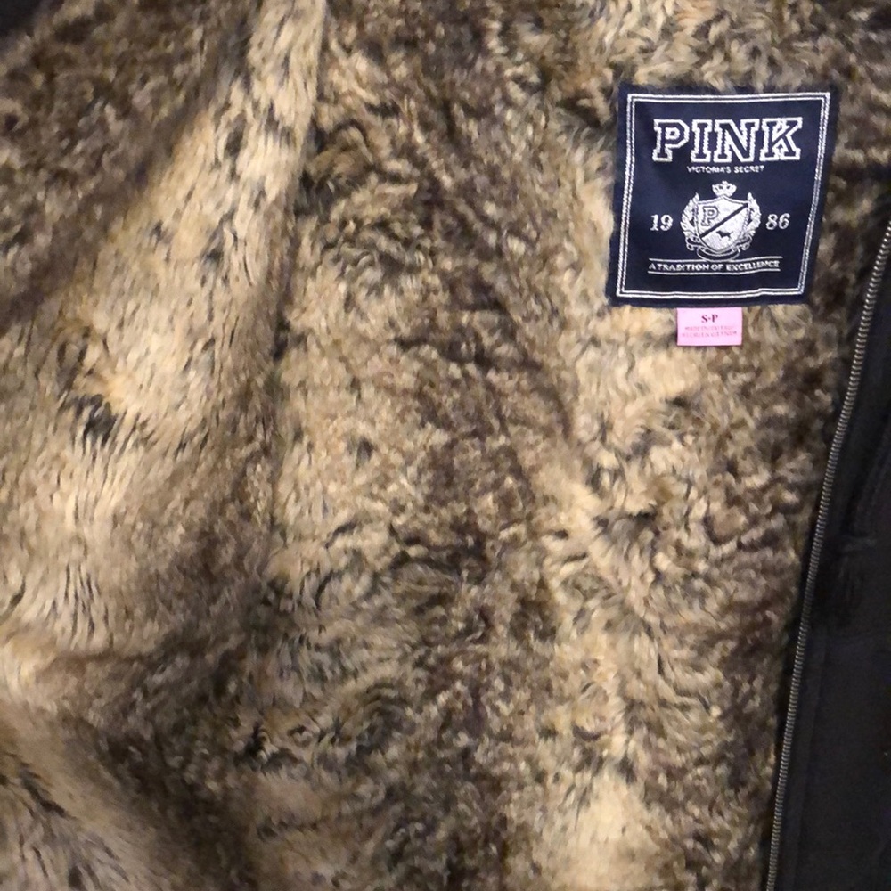 Pink Jacket - Picture 4 of 8